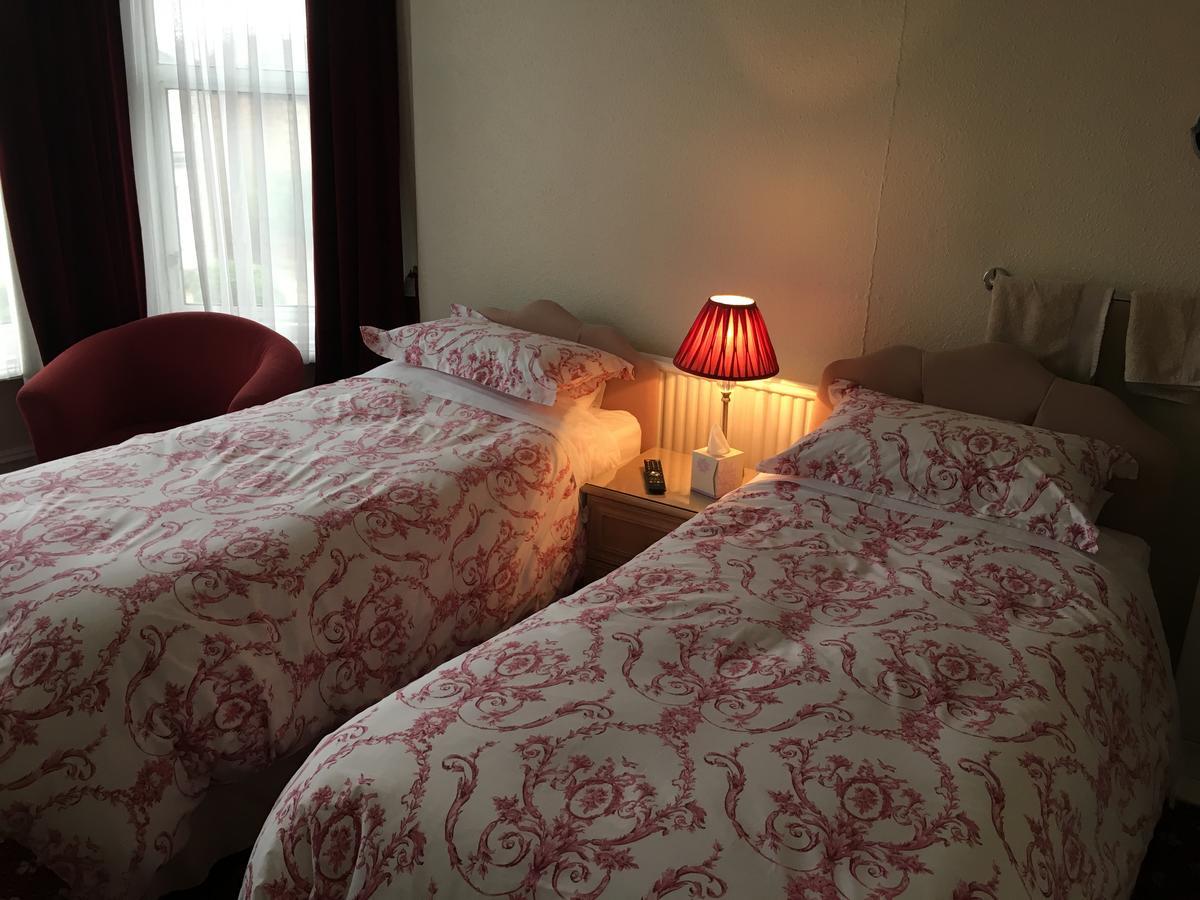 南安普敦Ellenborough House住宿加早餐旅馆 外观 照片